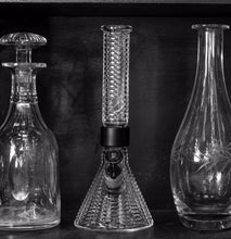Load image into Gallery viewer, Jane West x Prism Bong - Clear