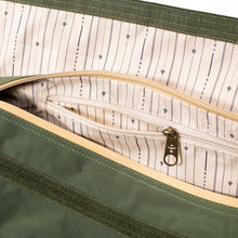 Load image into Gallery viewer, The Weekender - Smell Proof Medium Duffle