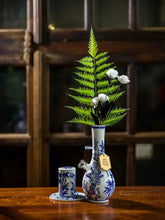 Load image into Gallery viewer, Luck Vase Bong