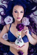Load image into Gallery viewer, Rose Vase Bongs
